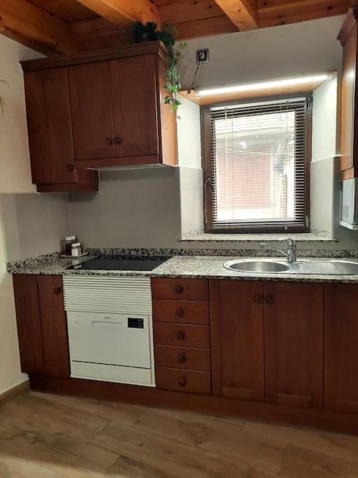 Mcastet, Casita Aranesa En El Valle De Aran บอสซอสต์ ภายนอก รูปภาพ